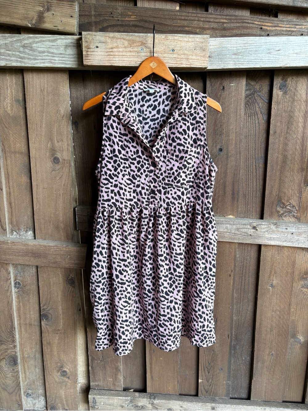 Umgee Pink Leopard Animal Print Sleeveless Shirt Dress